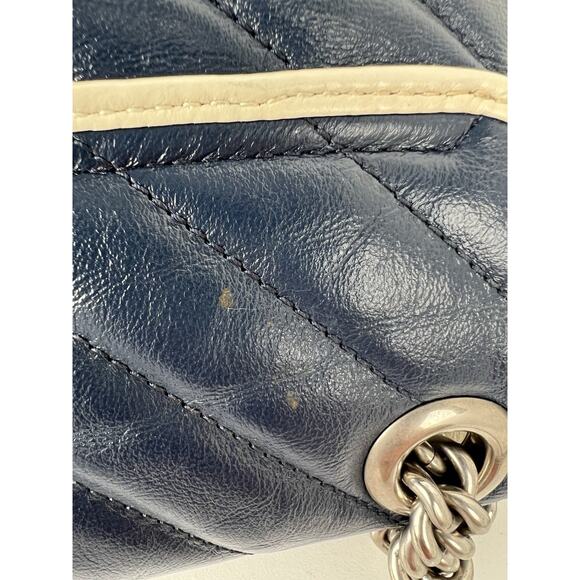 GUCCI Vintage Effect Calfskin Matelasse Medium Torchon Marmont Shoulder Bag - Picture 9 of 16